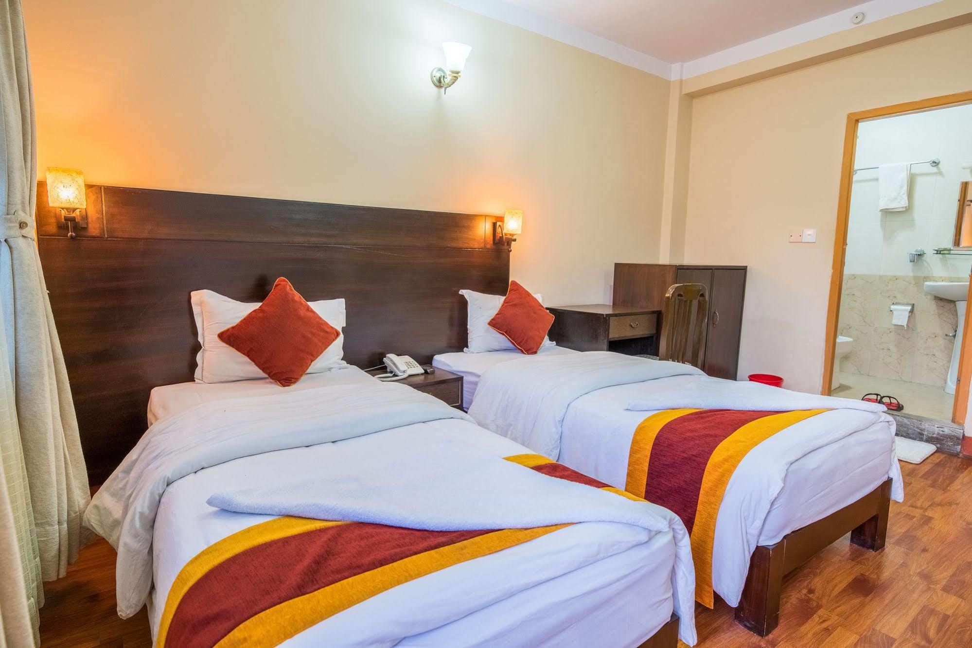 Kathmandu Sunny Hotel Экстерьер фото