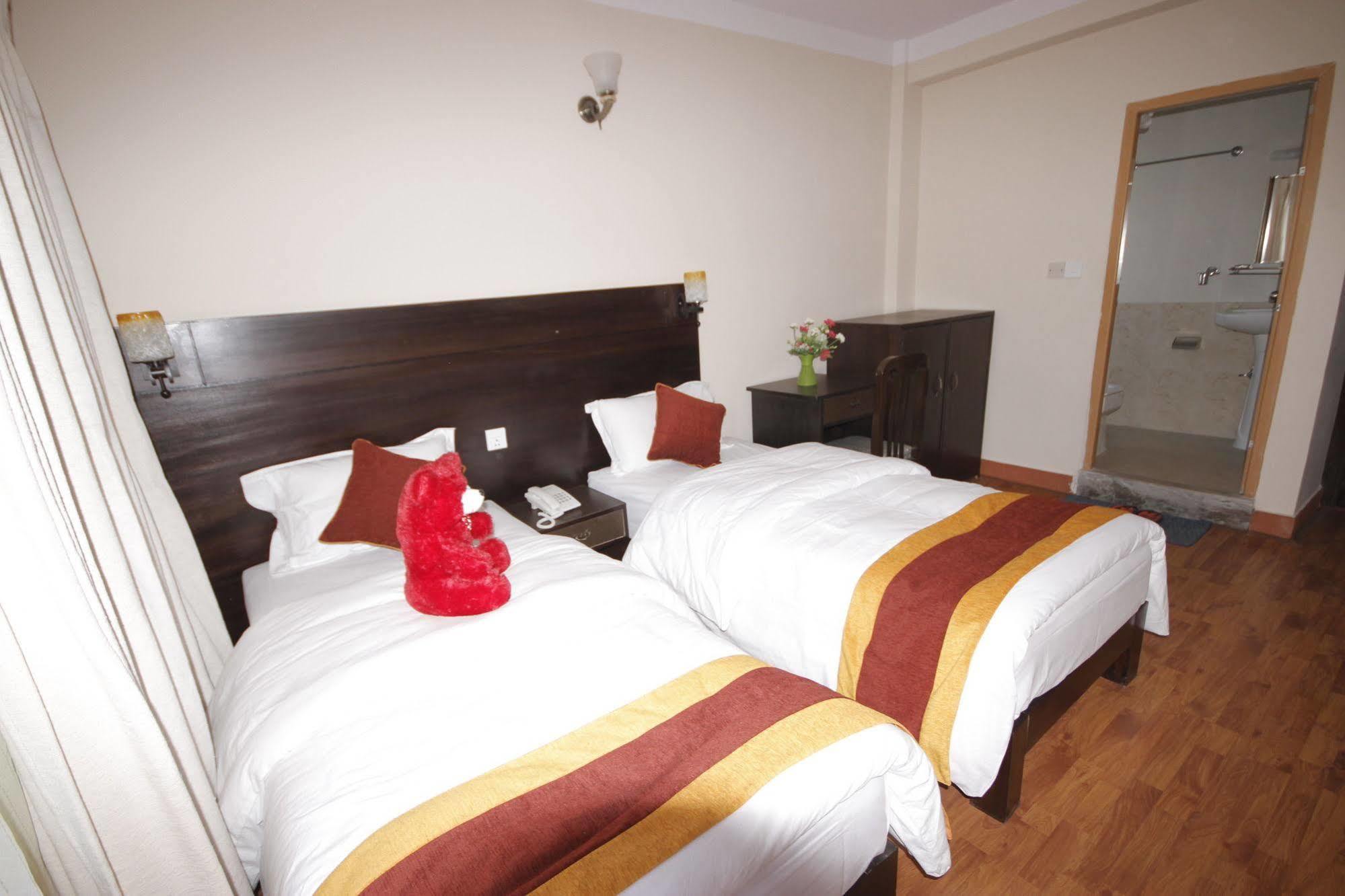 Kathmandu Sunny Hotel Экстерьер фото