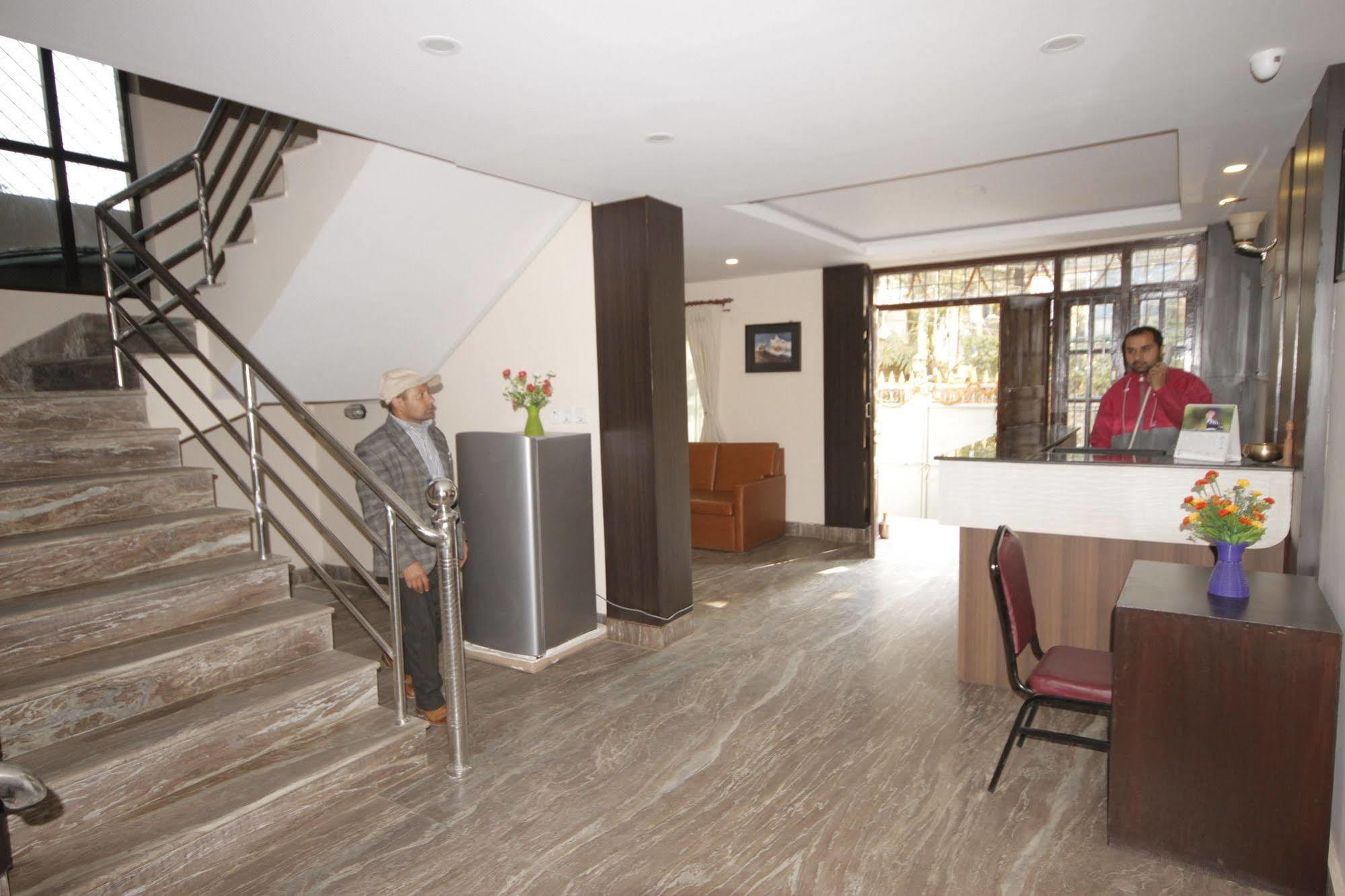 Kathmandu Sunny Hotel Экстерьер фото