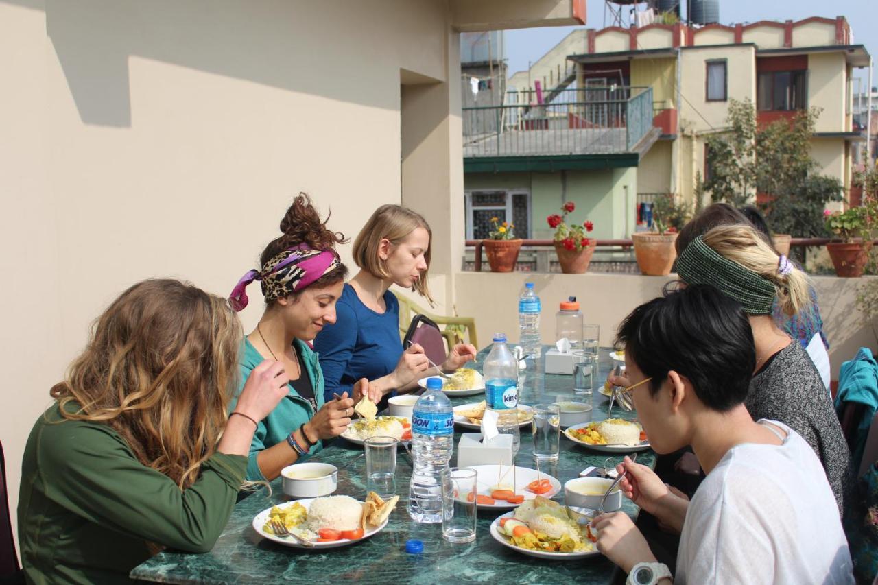 Kathmandu Sunny Hotel Экстерьер фото