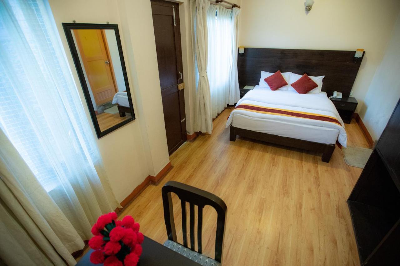 Kathmandu Sunny Hotel Экстерьер фото
